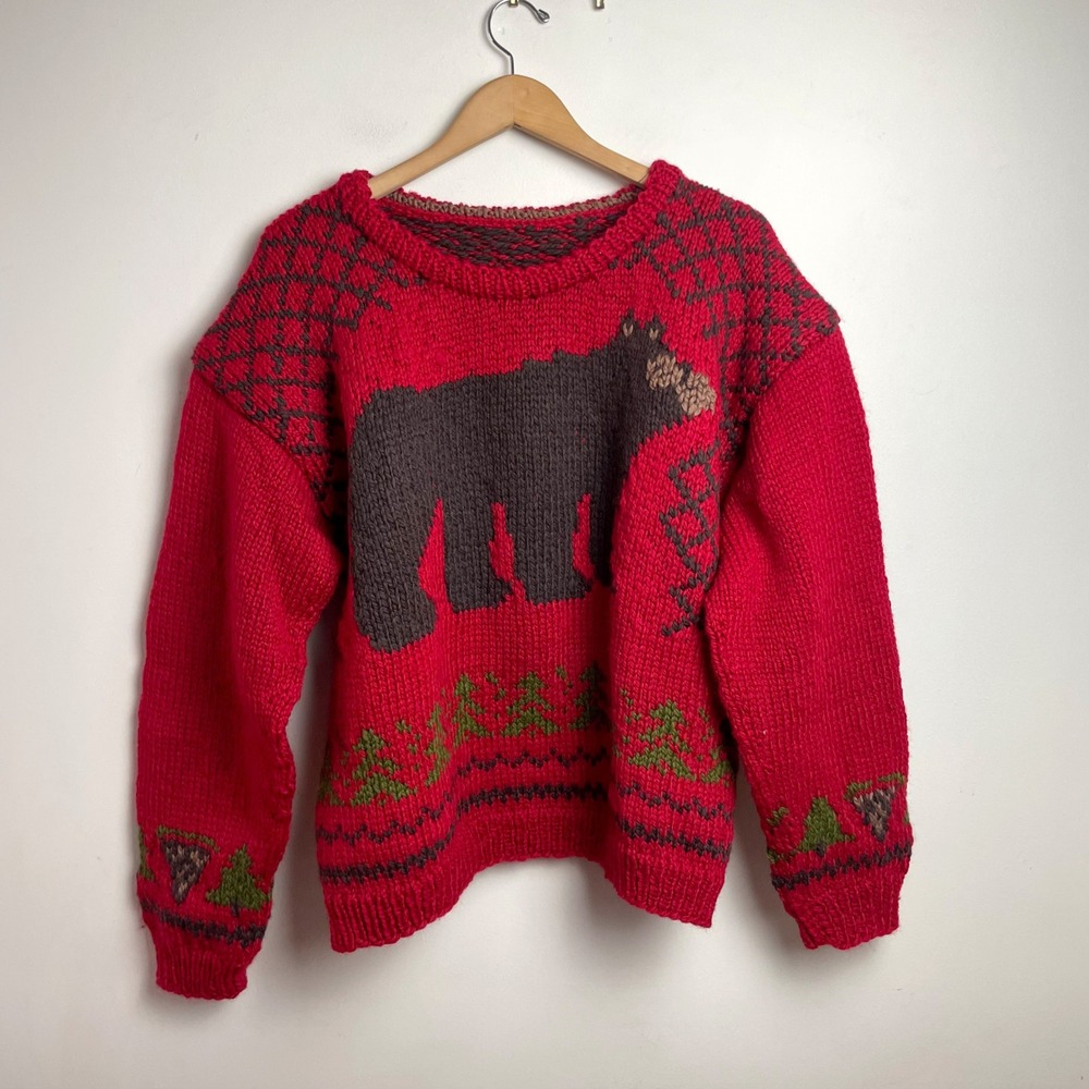 Vintage Hand Knit Grizzly Bear Red Chunky Sweater Large Cabincore Gorpcore OOAK